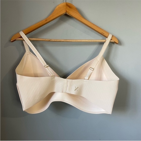 Knix contour bra - Picture 4 of 6